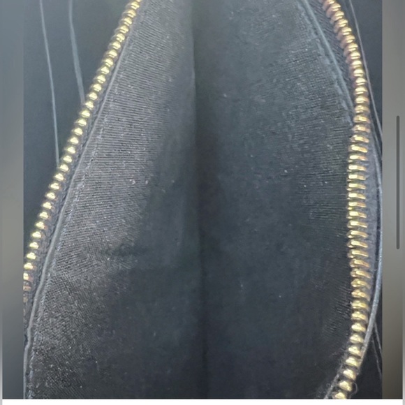 💯% ❌RARE ❌ CELINE ZIPPY LONG WALLET 💯% - Picture 8 of 13